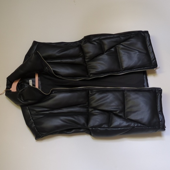 Circle Of Trust Stella Bodywarmer Sleeveless Vegan Leather Oversized Puffer Vest - Picture 13 of 17